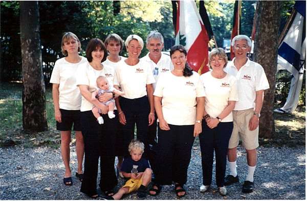 Das Damen-Team und die Nachwuchs-Stars